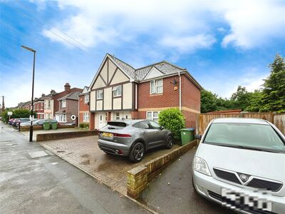 Atherley Road, 3 bedroom Semi Detached House to rent, £1,550 pcm
