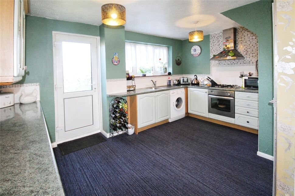 Main image of 3 bedroom End Terrace House for sale, Cuckmere Lane, Southampton, Hampshire, SO16