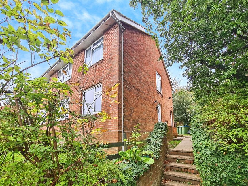 Main image of 1 bedroom  Flat to rent, Glencarron Way, Southampton, Hampshire, SO16