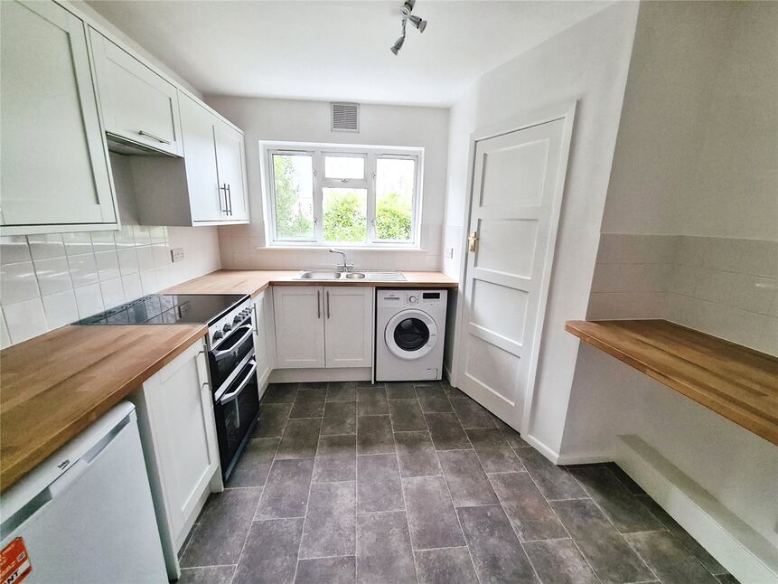 Main image of 2 bedroom  Flat to rent, Northlands Road, Southampton, Hampshire, SO15