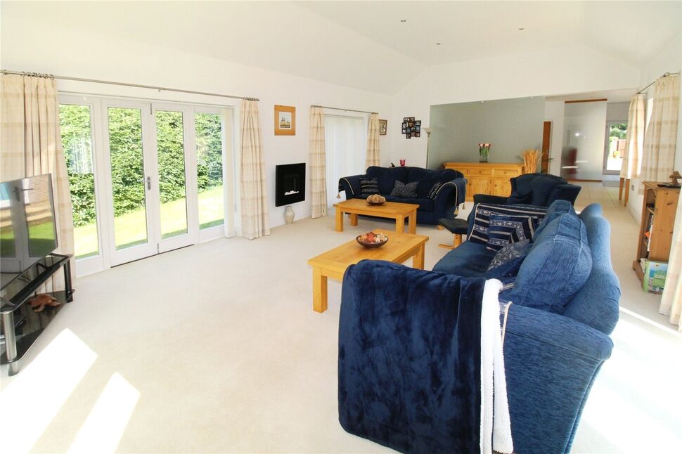 Lounge Room