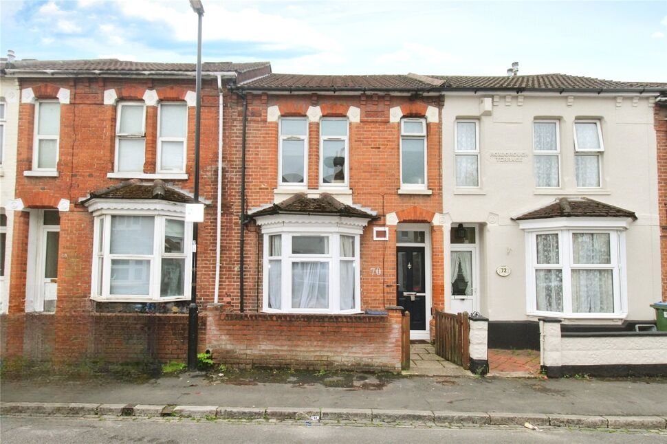 4 bedroom Mid Terrace House for sale