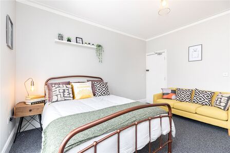 Morris Road,  Flat to rent, £1,095 pcm