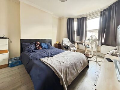 Devonshire Road, 4 bedroom  House to rent, £2,080 pcm