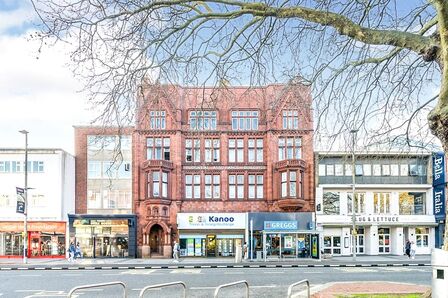 Above Bar Street, 2 bedroom  Flat to rent, £950 pcm