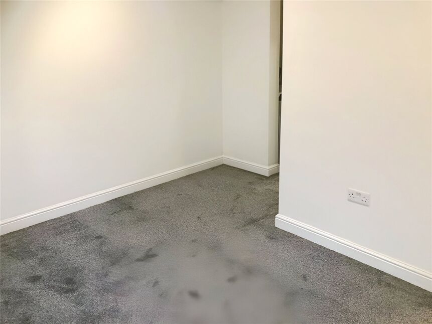 Main image of Flat to rent, Onslow Road, Southampton, Hampshire, SO14