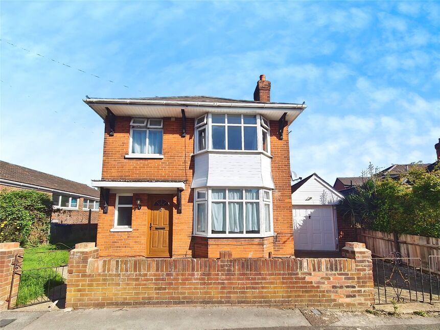 Main image of 5 bedroom Detached House to rent, Fleming Road, Southampton, Hampshire, SO16