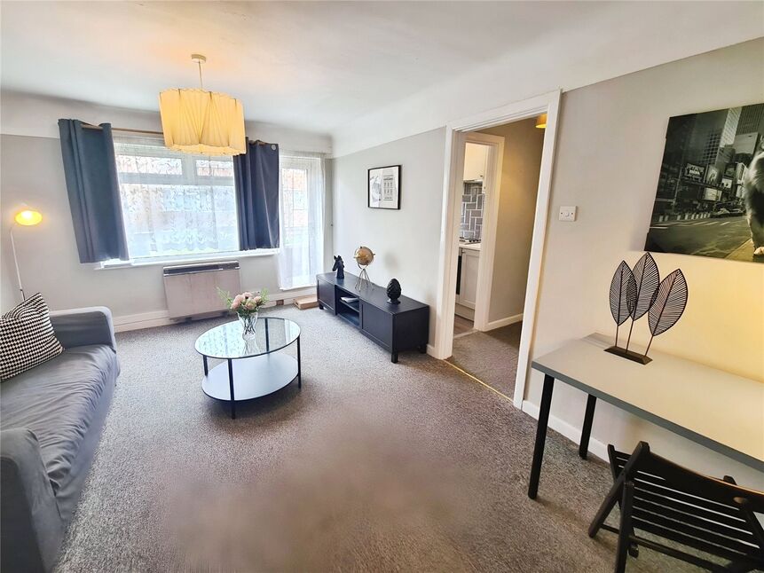Main image of 1 bedroom Flat to rent, Shirley Road, Southampton, Hampshire, SO15