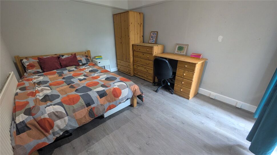 Main image of 1 bedroom Room to rent, Coventry Road, Southampton, Hampshire, SO15