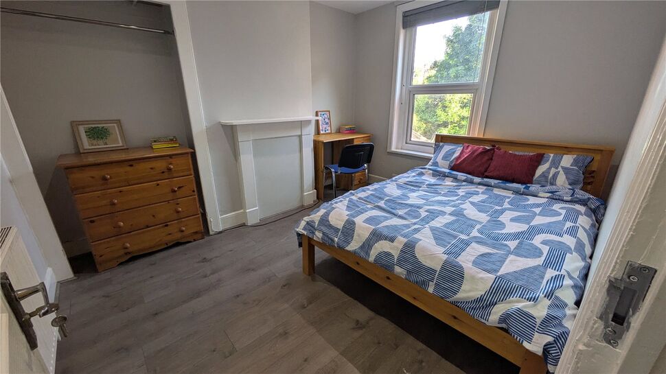 Main image of 1 bedroom Room to rent, Milton Road, Southampton, Hampshire, SO15