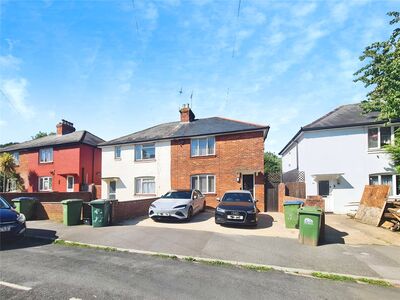 Harrison Road, 3 bedroom Semi Detached House to rent, £1,650 pcm