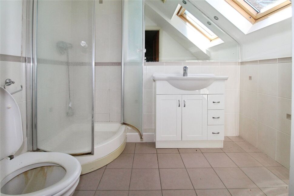 En-Suite Bathroom