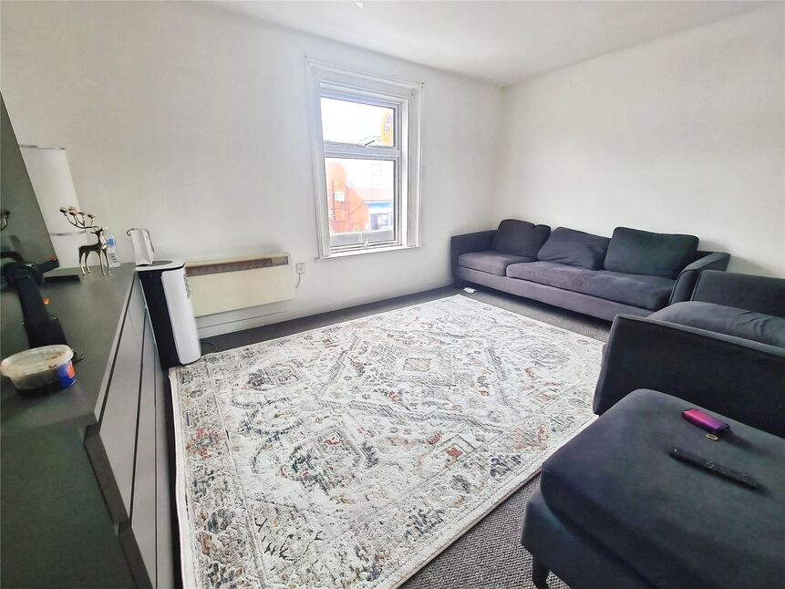 Main image of 1 bedroom  Flat to rent, Lodge Road, Southampton, Hampshire, SO14