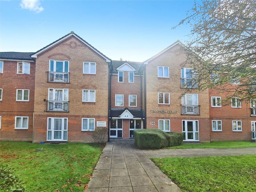Main image of 1 bedroom  Flat to rent, Winn Road, Southampton, Hampshire, SO17