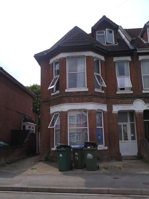 Main image of 9 bedroom Mid Terrace House to rent, Westridge Road, Southampton, Hampshire, SO17