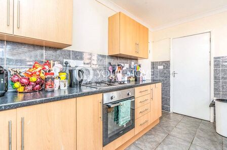 Mayfield Road, 6 bedroom  House to rent, £2,880 pcm