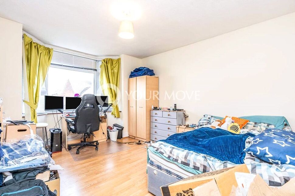 Main image of 5 bedroom House to rent, Kitchener Road, Southampton, Hampshire, SO17