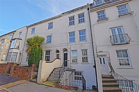 Bellevue Terrace, 5 bedroom Mid Terrace House to rent, £2,350 pcm