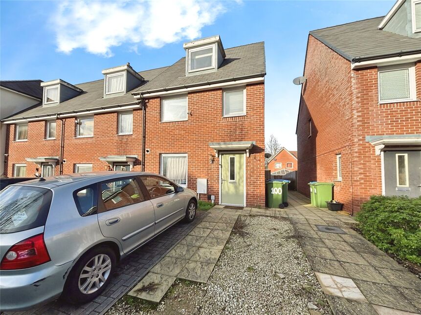 Main image of 4 bedroom House to rent, Colby Street, Southampton, Hampshire, SO16