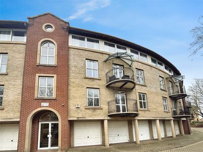 Alcantara Crescent, 2 bedroom Flat to rent, &pound;1,400 pcm