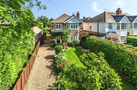 Clifton Road, 5 bedroom Detached House for sale, &pound;650,000