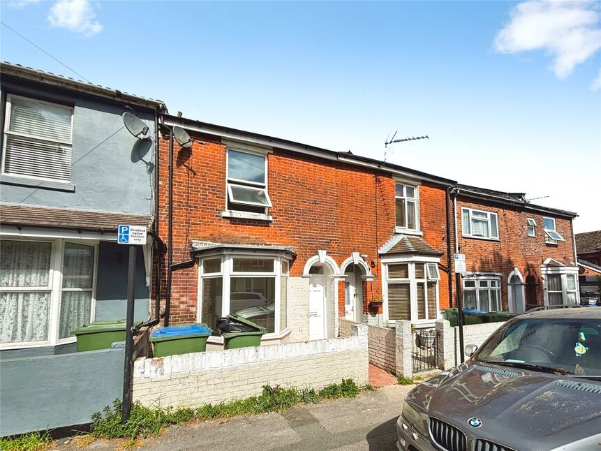 Main image of 3 bedroom Mid Terrace House to rent, Alfred Street, Southampton, Hampshire, SO14
