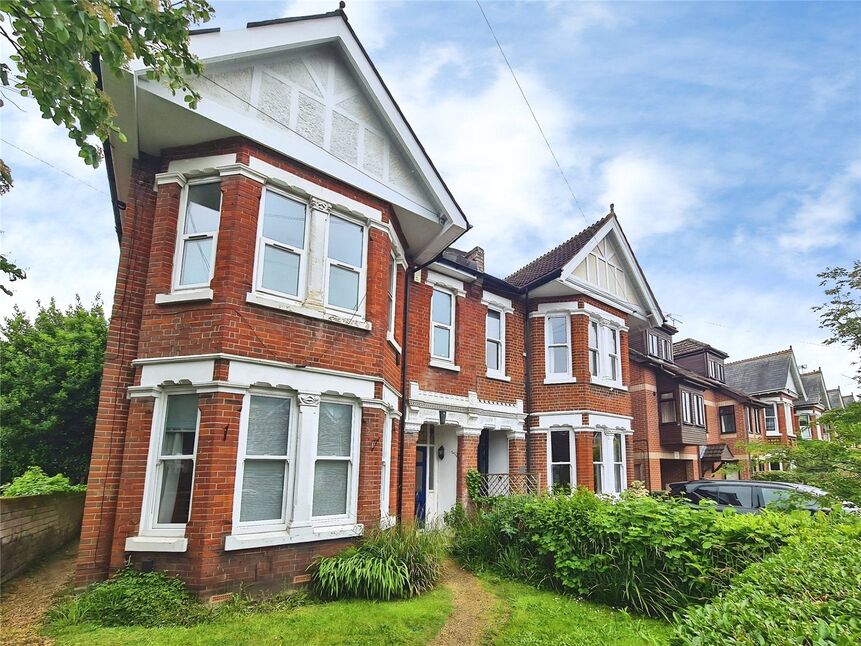 Main image of 2 bedroom Flat to rent, Thornbury Avenue, Southampton, Hampshire, SO15
