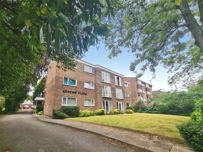 Winn Road, 2 bedroom Flat to rent, &pound;1,250 pcm