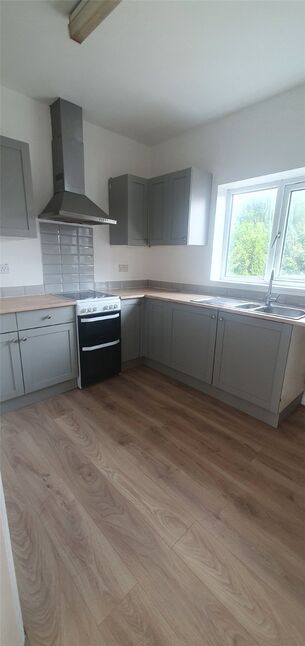 Main image of 2 bedroom Flat to rent, Waterloo Road, Southampton, Hampshire, SO15