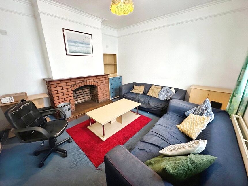 Main image of 4 bedroom Mid Terrace House to rent, Forster Road, Southampton, Hampshire, SO14