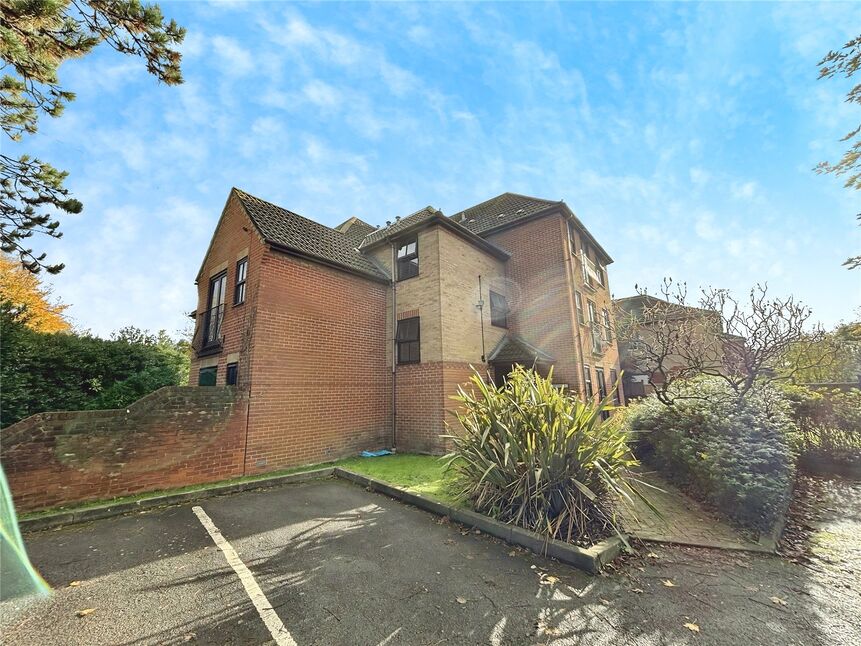 Main image of 2 bedroom  Flat to rent, Westridge Road, Southampton, SO17