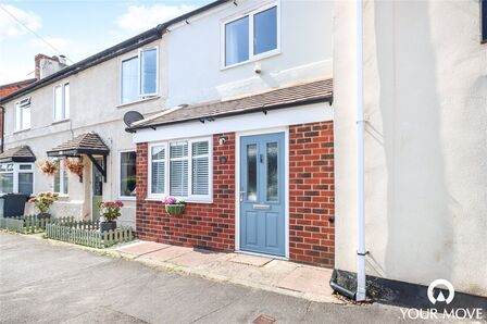 Shrewsbury Road, Mid Terrace House for sale, £140,000