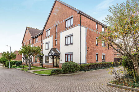 Armory Lane, 1 bedroom  Flat to rent, £950 pcm