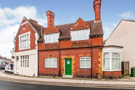  Flat to rent