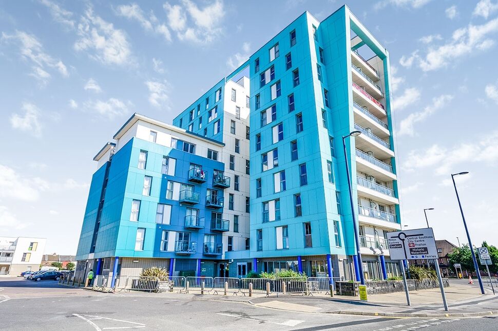 Main image of 1 bedroom  Flat to rent, Fratton Way, Southsea, Hampshire, PO4