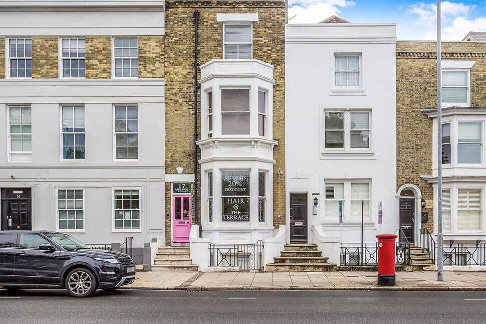 Main image of 1 bedroom Flat to rent, Hampshire Terrace, Portsmouth, PO1