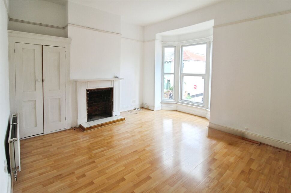 Main image of 1 bedroom Flat to rent, Lawrence Road, Southsea, Hampshire, PO5