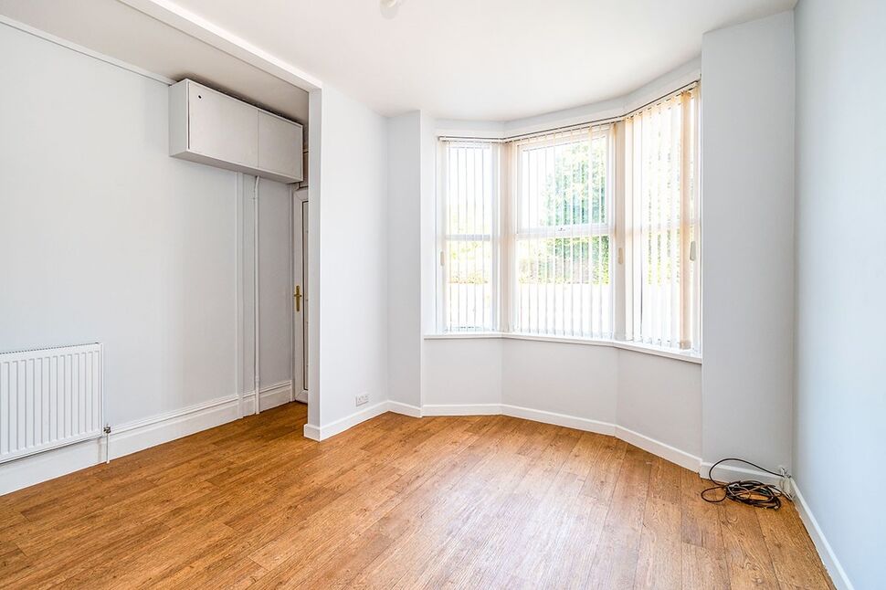 Main image of 2 bedroom Mid Terrace House to rent, Velder Avenue, Southsea, Hampshire, PO4