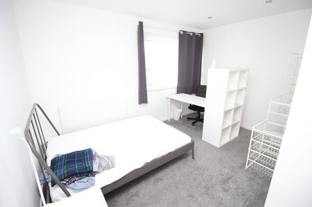 St. Pauls Road, 3 bedroom  Flat to rent, £1,500 pcm