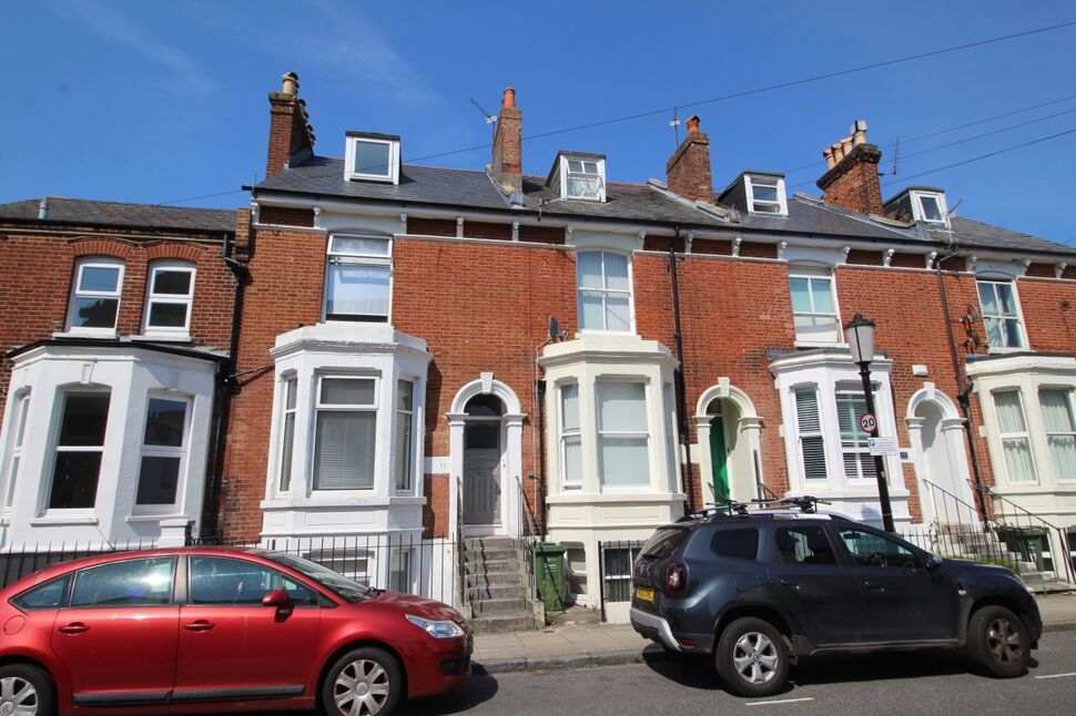 Main image of 1 bedroom  Flat to rent, Brougham Road, Southsea, Hampshire, PO5