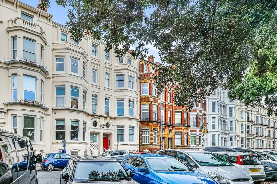 Main image of 2 bedroom Flat to rent, Western Parade, Southsea, Hampshire, PO5