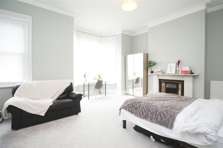 St. Andrews Road, 7 bedroom  House to rent, £4,095 pcm