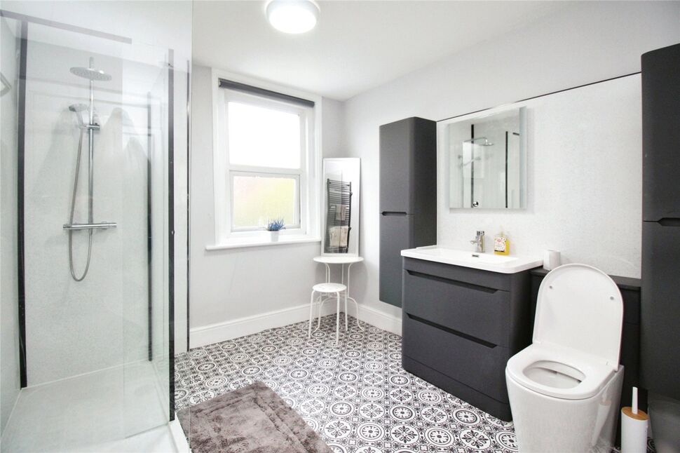 Main image of 4 bedroom Mid Terrace House to rent, Harold Road, Southsea, Hampshire, PO4