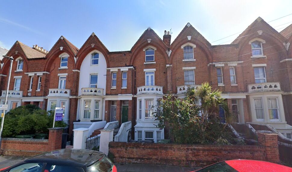 Main image of 1 bedroom Flat to rent, St. Andrews Road, Southsea, Hampshire, PO5