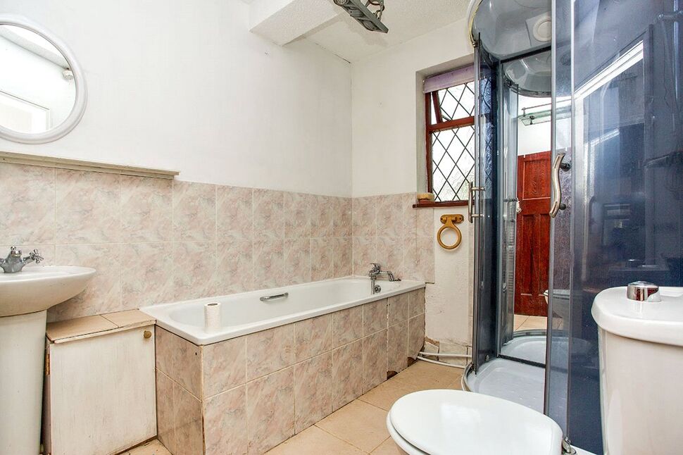 3 bedroom Semi Detached House for sale, Westbrook Road, Fareham, PO16 £260,000