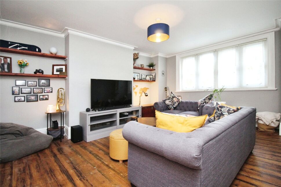 Main image of 2 bedroom Flat to rent, Western Parade, Southsea, Hampshire, PO5