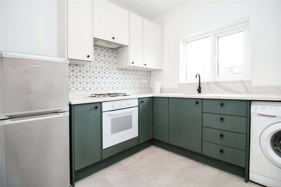 Main image of 1 bedroom Flat to rent, Wisborough Road, Southsea, Hampshire, PO5