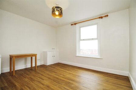 1 bedroom  Flat to rent