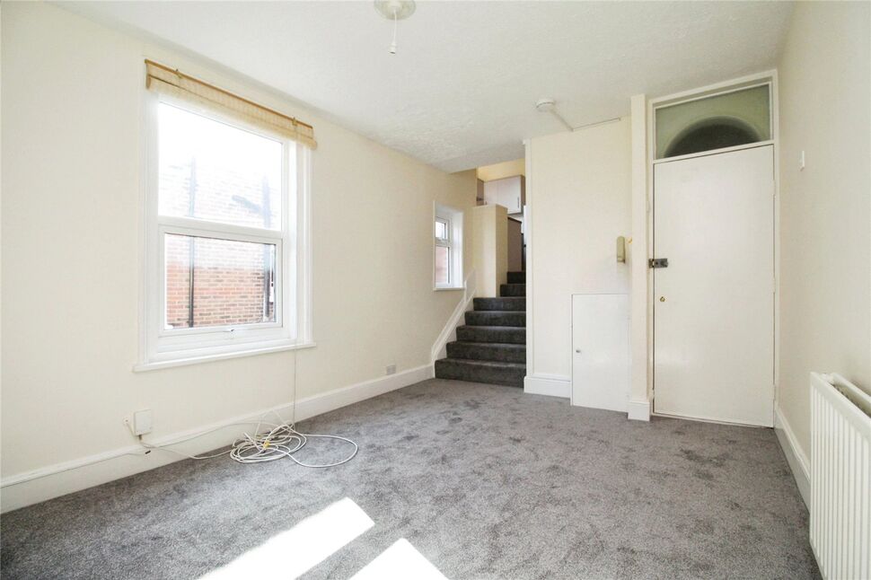 Main image of 3 bedroom  Flat to rent, Worthing Road, Southsea, Hampshire, PO5