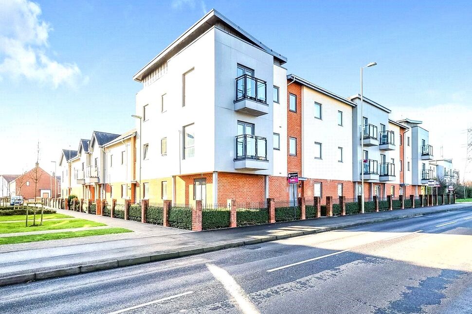 Main image of 2 bedroom  Flat for sale, Foxtail Road, Waterlooville, Hampshire, PO7